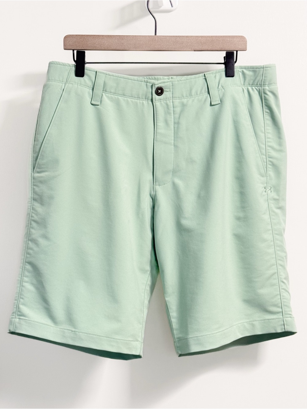 Under Armour Men’s Golf Shorts 36 Pale Mint Green HeatGear Loose Fit